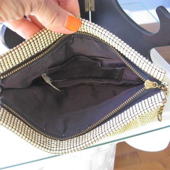 Whiting and Davis vintage metal mesh clutch white top zipper - Picture 2 of 2